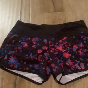 Running shorts